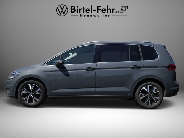 VW Touran Highline BMT 2.0 TDI 6-Gang LED Navi Kamera