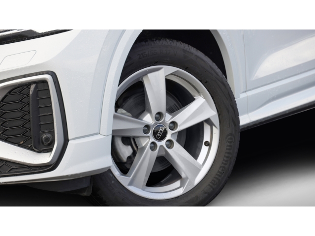 Audi Q2 S-line 35 TFSI S-Tronic Matrix-LED Kamera