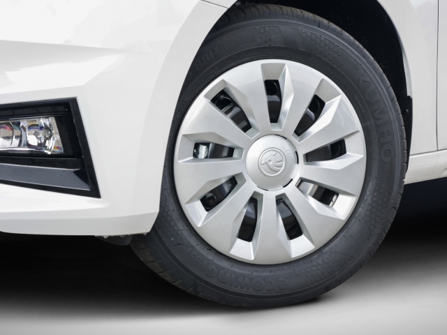 Skoda Fabia WhiteStar 1.0 TSI 5-Gang LED 5J Garantie