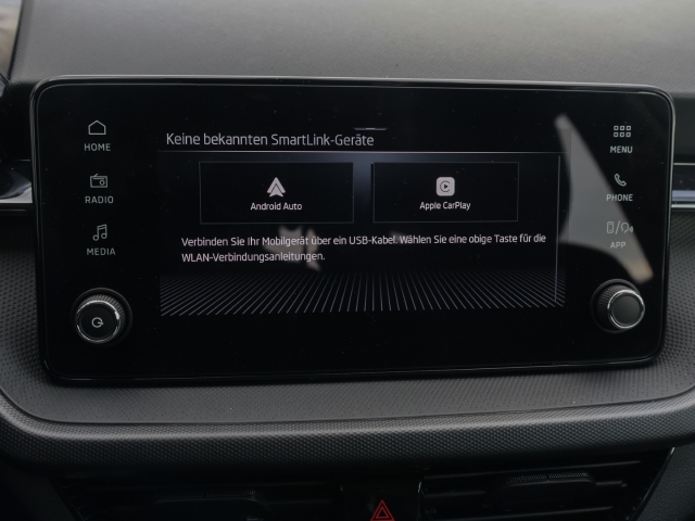 Skoda Fabia WhiteStar 1.0 TSI 5-Gang LED 5J Garantie