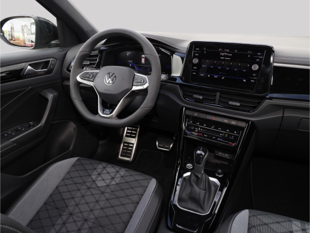 VW T-Roc R-Line Black Style 1.5 TSI DSG Kamera AHK LED