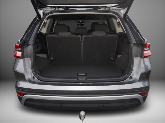 Skoda Kodiaq Selection 2.0 TDI 4x4 DSG 7Sitzer AHK Kamera Navi