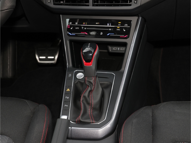 VW Polo GTI 2.0 TSI DSG IQ Matrix 18 Zoll Kamera