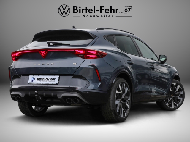 Cupra Formentor VZ 2.0 TSI DSG 4Drive AHK-klappbar Navi LED