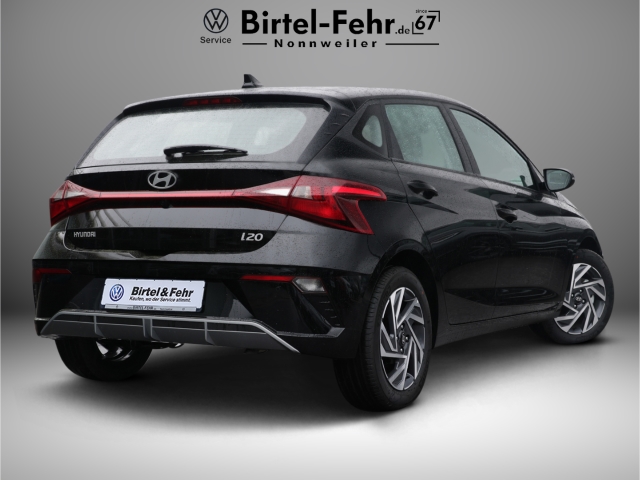 Hyundai i20 Wave 1.0 T-GDI DCT Navi Kamera AHK Vorbereitung