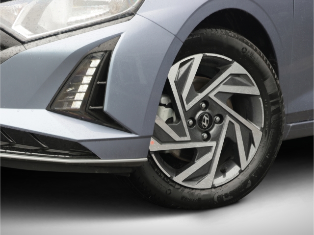 Hyundai i20 Wave 1.0 T-GDI DCT Navi Kamera AHK Vorbereitung