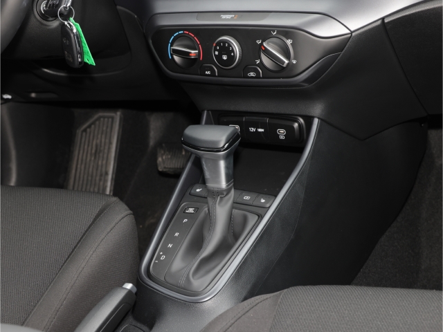 Hyundai i20 Wave 1.0 T-GDI DCT Navi Kamera AHK Vorbereitung