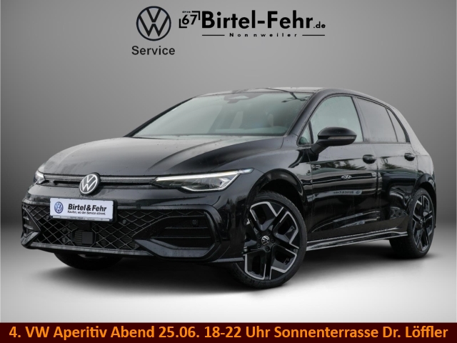 VW Golf VIII R-Line 1.5 eTSI DSG