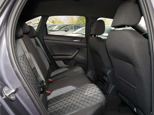 VW Taigo Black Style R-Line 1.5 TSI AHK