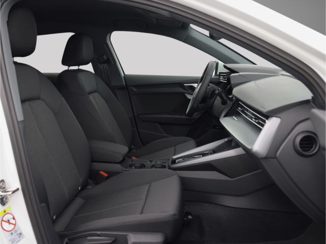 Audi A3 Sportback S-Line TFSI quattro NaviLED