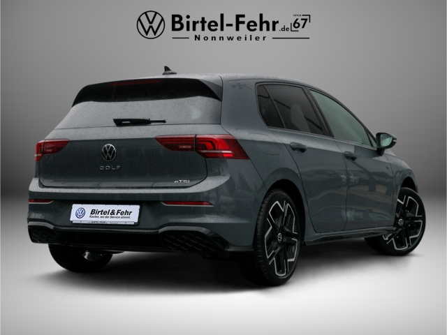 VW Golf VIII R-Line 1.5 eTSI DSG Voll LED Kamera