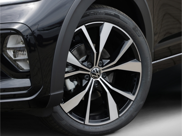 VW Taigo R-Line 1.0 TSI 6-Gang Matrix Kamera
