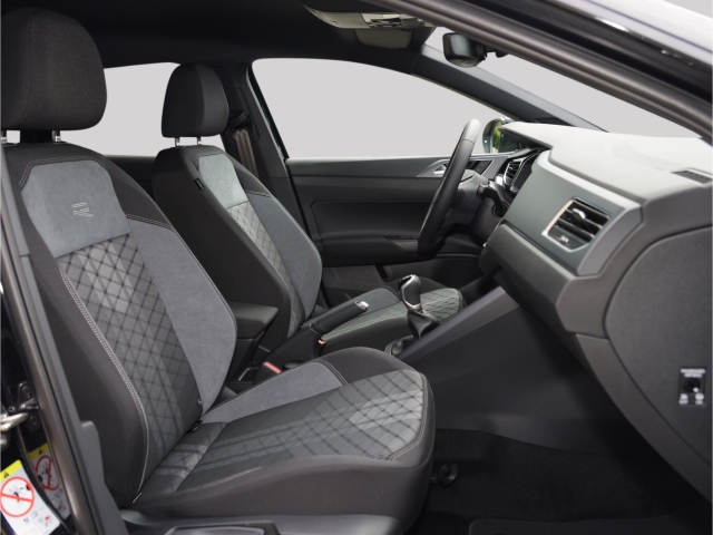 VW Taigo R-Line 1.0 TSI 6-Gang Matrix Kamera