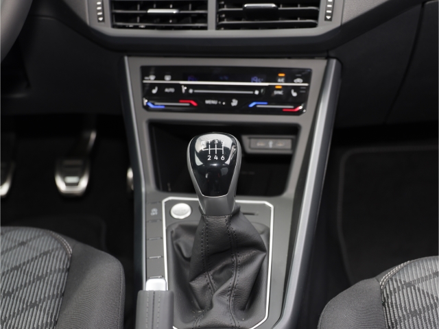 VW Taigo R-Line 1.0 TSI 6-Gang Matrix Kamera