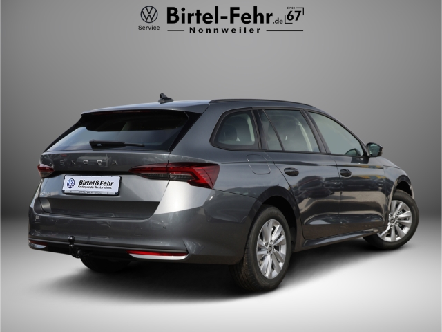 Skoda Octavia Selection 2.0 TDI DSG Kamera AHK Navi