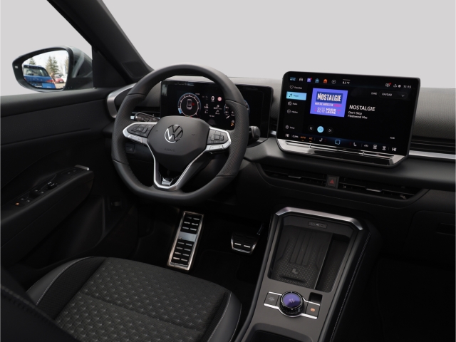 VW T-Roc R-Line 1.5 eTSI DSG AHK Kamera LED