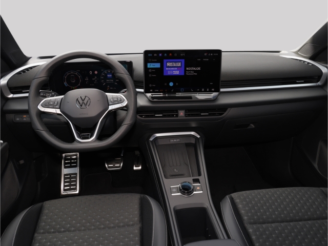 VW T-Roc R-Line 1.5 eTSI DSG AHK Kamera LED