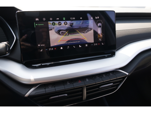 Skoda Octavia Selection 2.0 TDI DSG LED Navi Kamera AHK