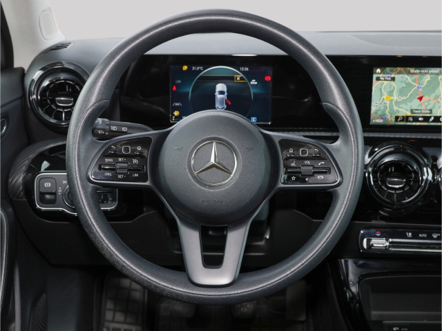Mercedes-Benz A 180 -Klasse Business 6-Gang Navi