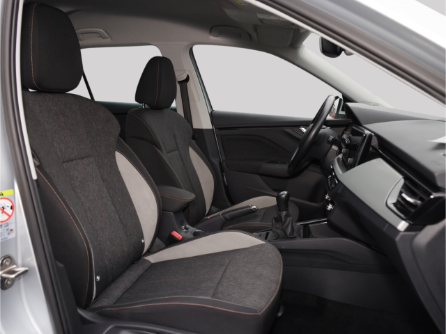 Skoda Kamiq Style 1.6 TDI 6-Gang AHK Kamera LED