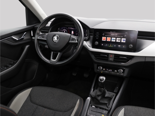 Skoda Kamiq Style 1.6 TDI 6-Gang AHK Kamera LED