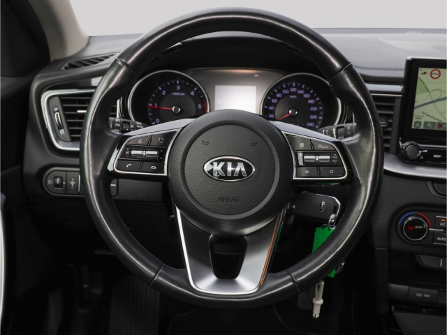 Kia Cee'd Vision 1.6 CRDi Mild Hybrid 6-Gang Navi Kamera