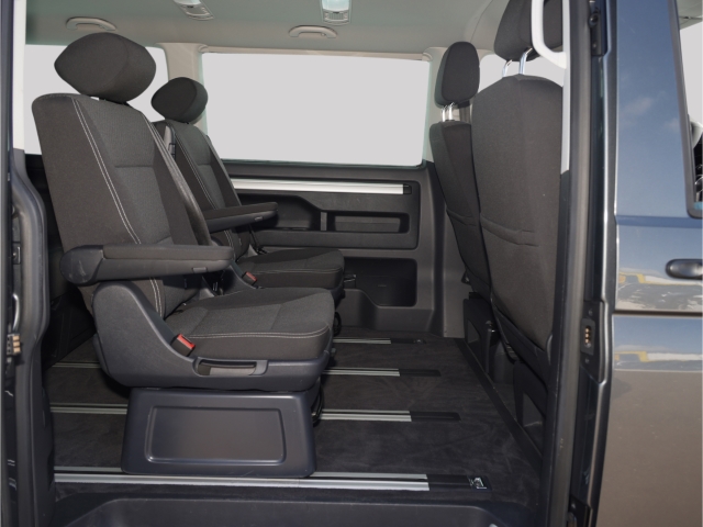 VW T6 Multivan Trendline 2.0 TDI DSG AHK