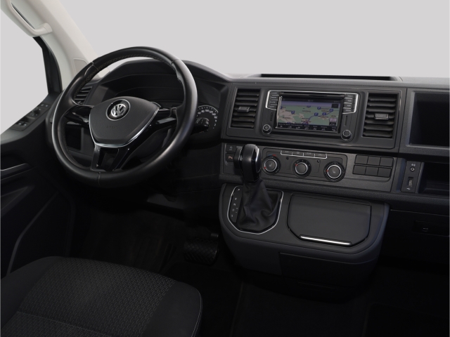 VW T6 Multivan Trendline 2.0 TDI DSG AHK