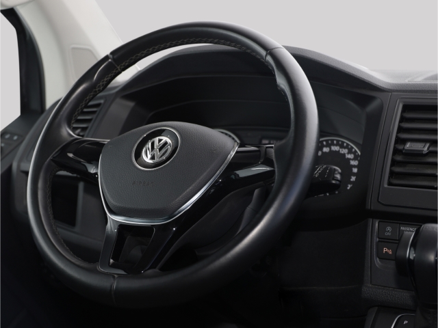 VW T6 Multivan Trendline 2.0 TDI DSG AHK