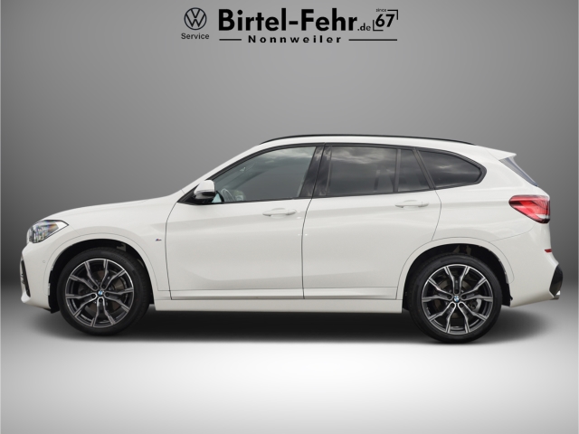 BMW X1 xDrive 20 d M Sport Automatik AHK