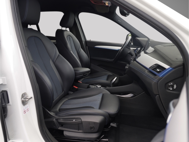 BMW X1 xDrive 20 d M Sport Automatik AHK