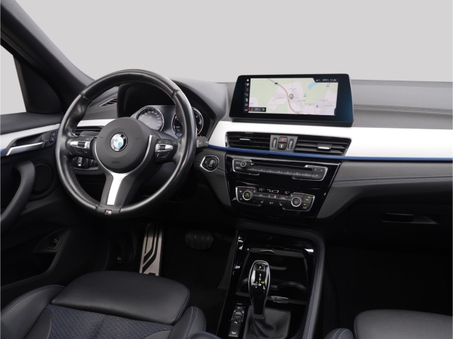 BMW X1 xDrive 20 d M Sport Automatik AHK