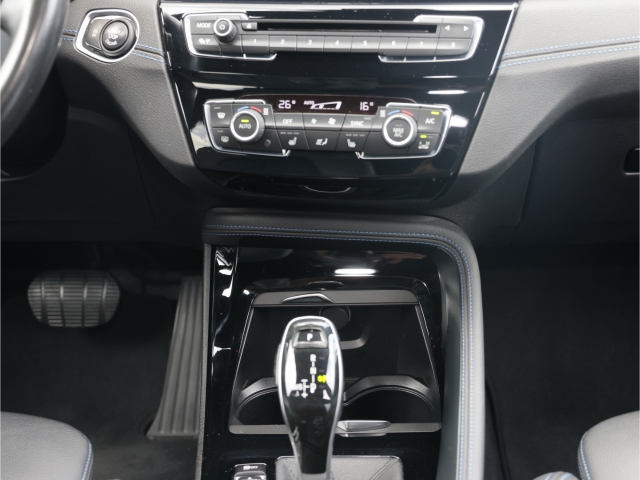 BMW X1 xDrive 20 d M Sport Automatik AHK