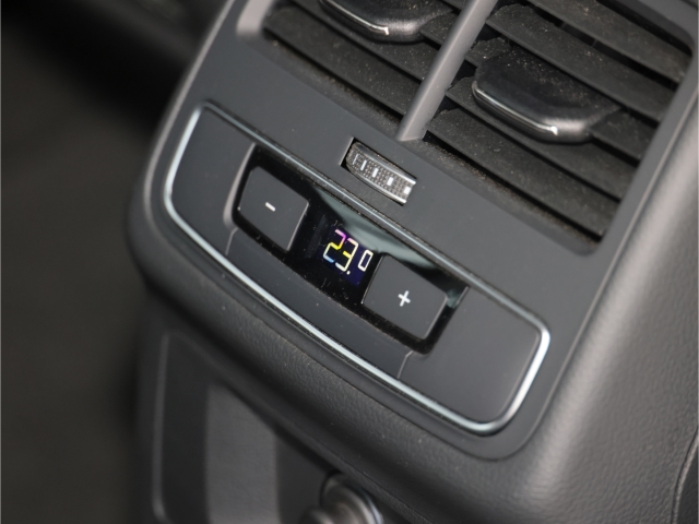 Audi A4 advanced 2.0 TDI S-Tronic Navi 8-fach
