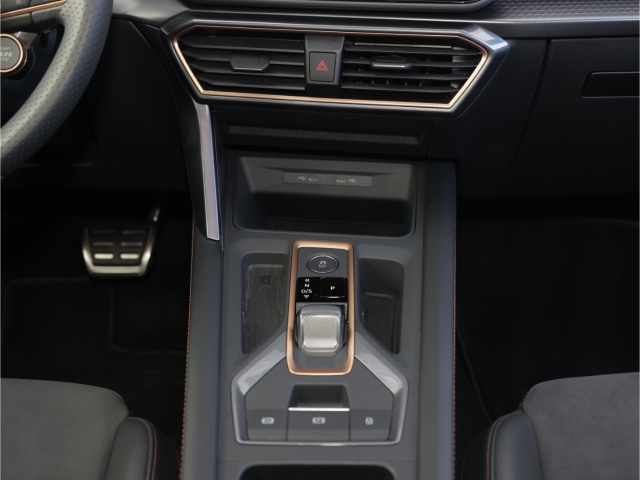 Cupra Formentor VZ 2.0 TSI 4Drive Matrix-LED Sennheiser Navi RFK