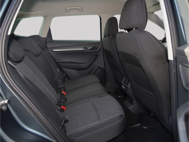 Skoda Karoq Style 4x4 AHK LED Canon Soundsystem El. Heckklappe