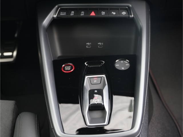 Audi RS3 Sportback 2.5 TFSI quattro Matrix Sonos